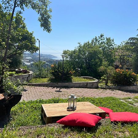 Villa In Collina Vista Mare Санремо Экстерьер фото