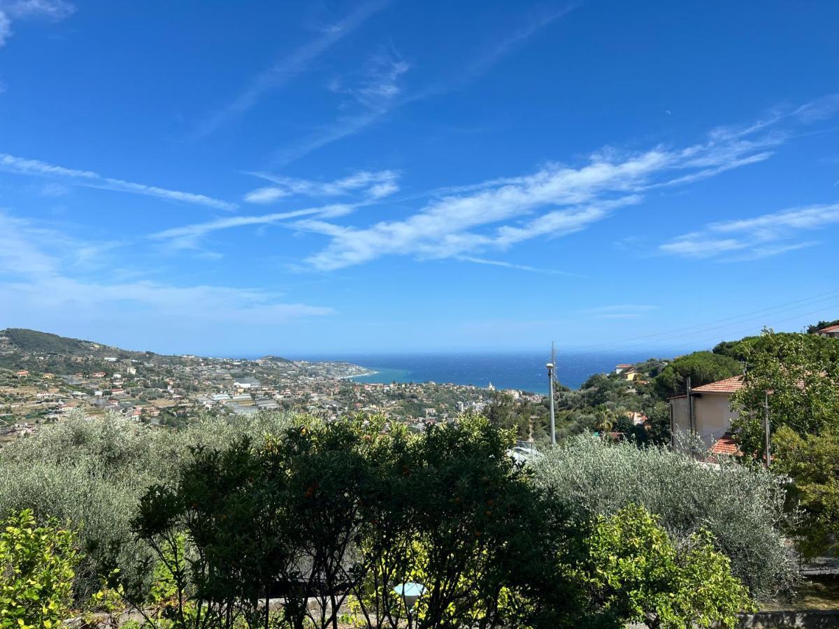 Villa In Collina Vista Mare Санремо Экстерьер фото